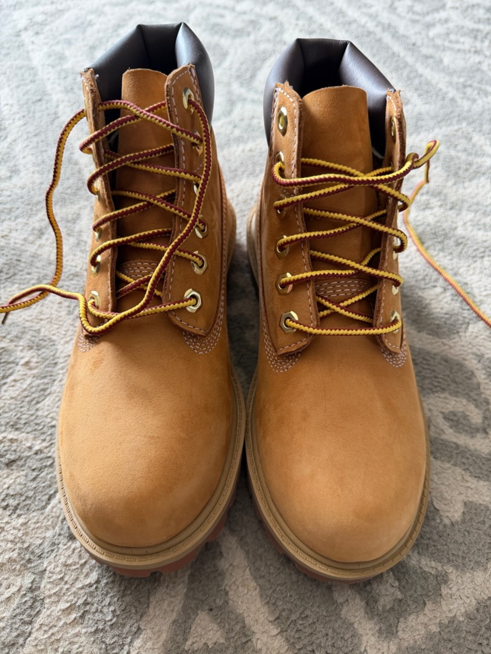 Classic boys TIMBERLAND Work Boots BRAND NEW in Wheat - Durable Outdoor Style
